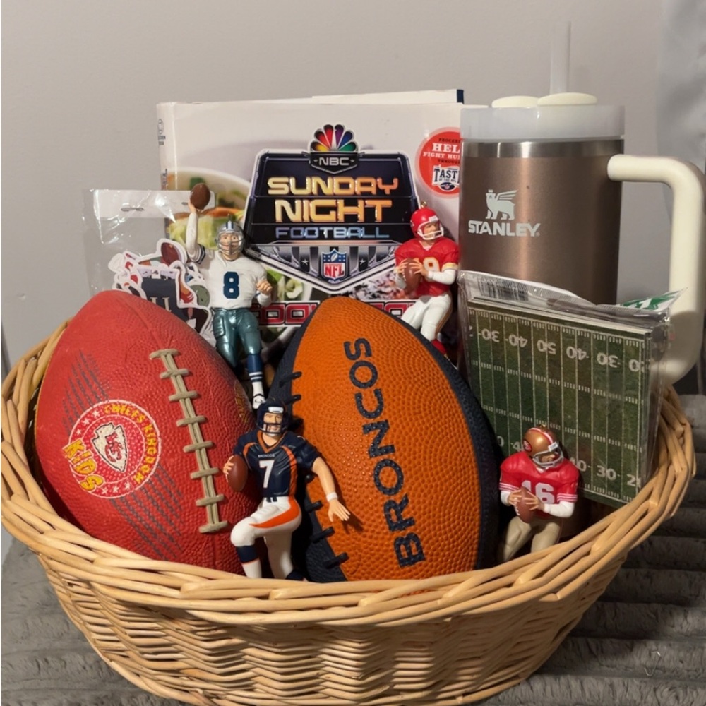 Stanley Sports Fan Basket with Orange and Brown Accents